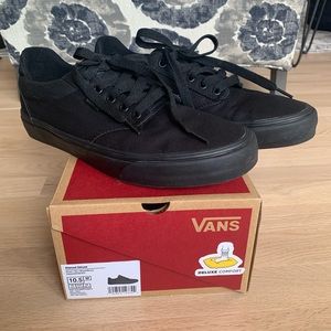 Men’s Vans Atwood Deluxe Black Shoes Size 10.5